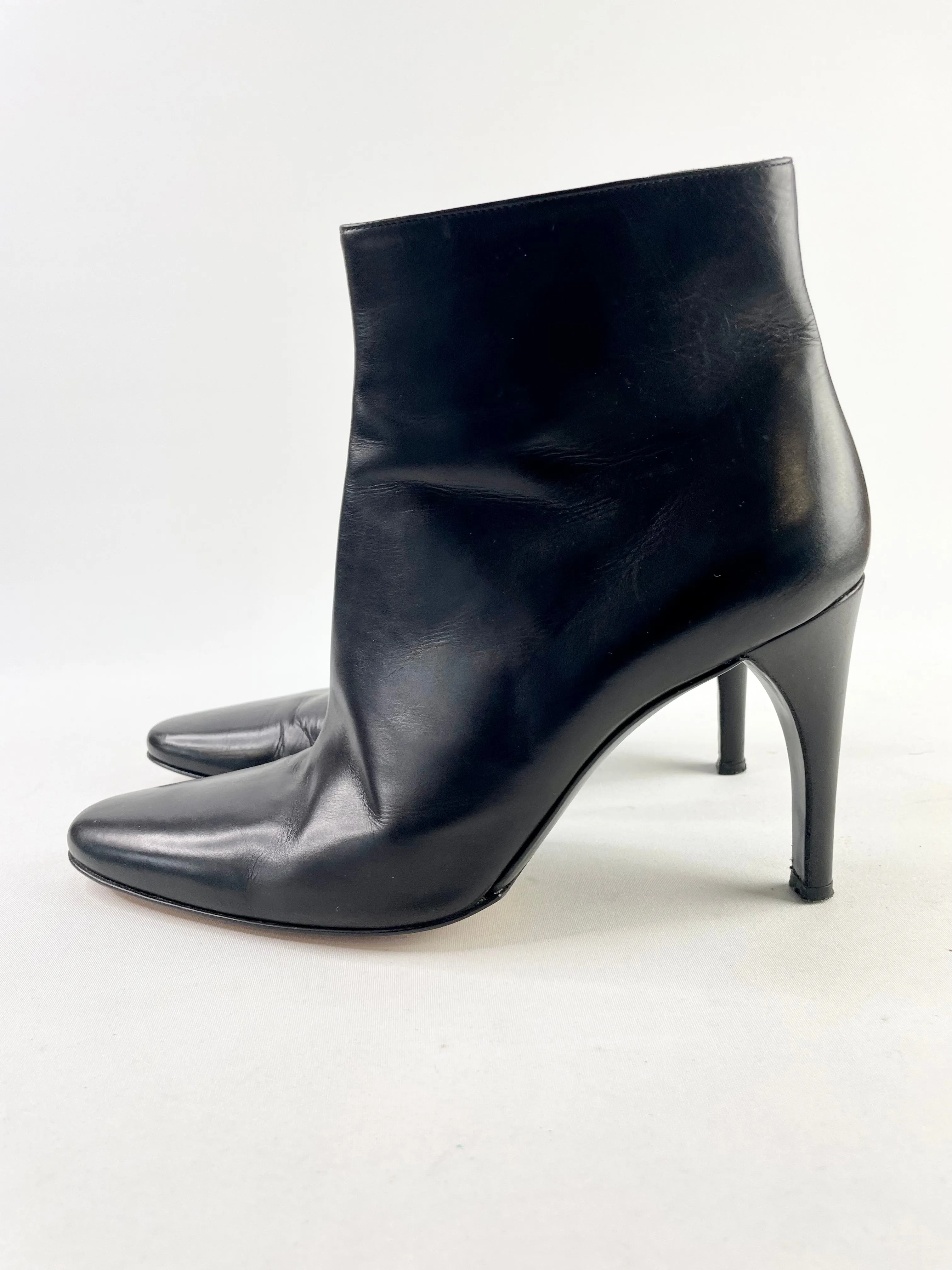 Bally Black Leather Heel Boots - EU41