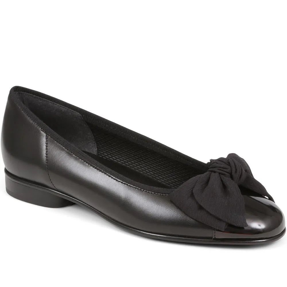 Bow-Detailed Ballet Pumps - GAB38500 / 324 167