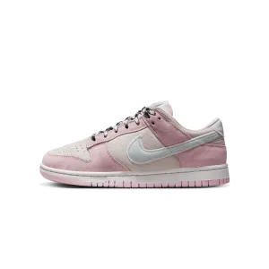 Nike Womens Dunk Low LX Shoes