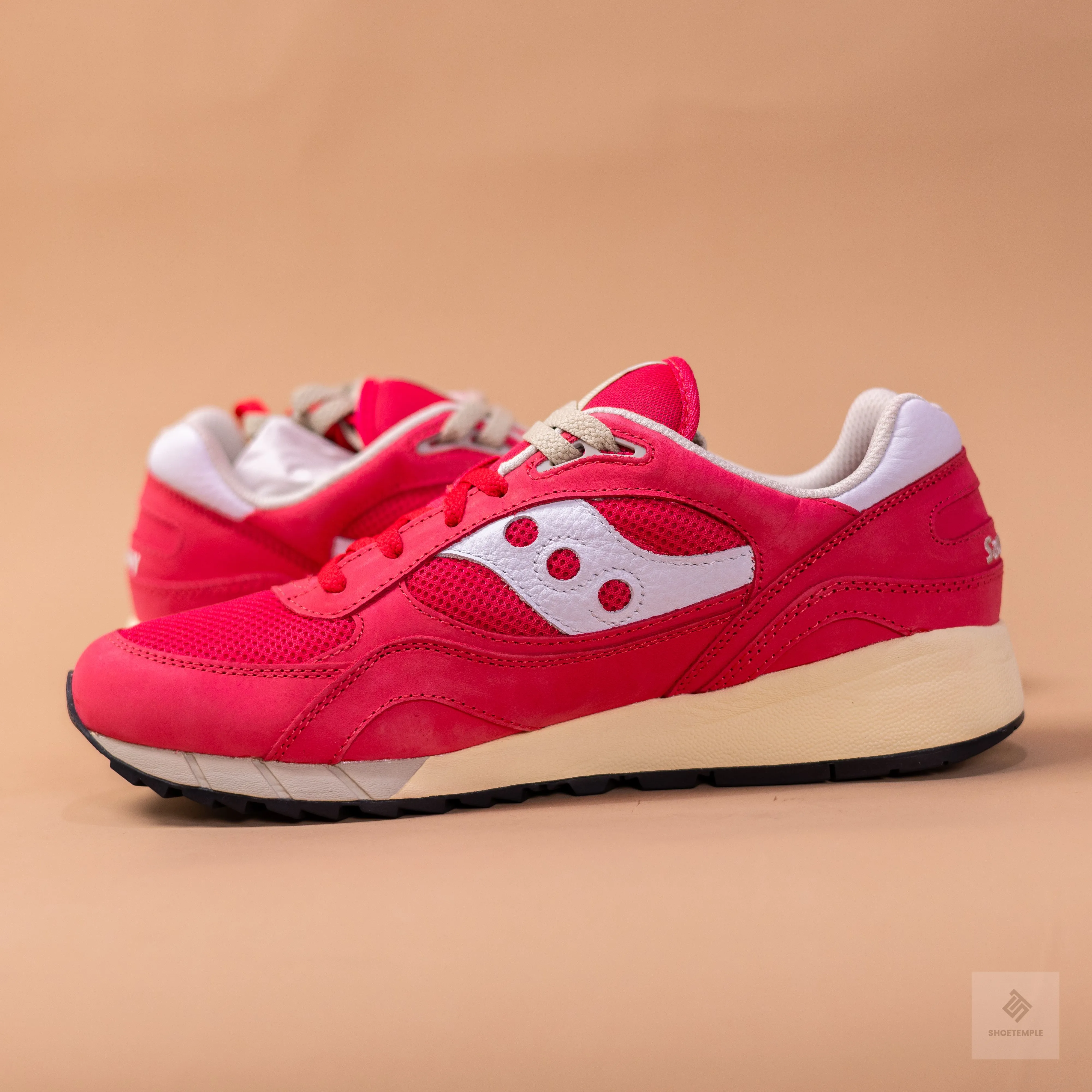 Saucony Shadow 6000 Sneaker