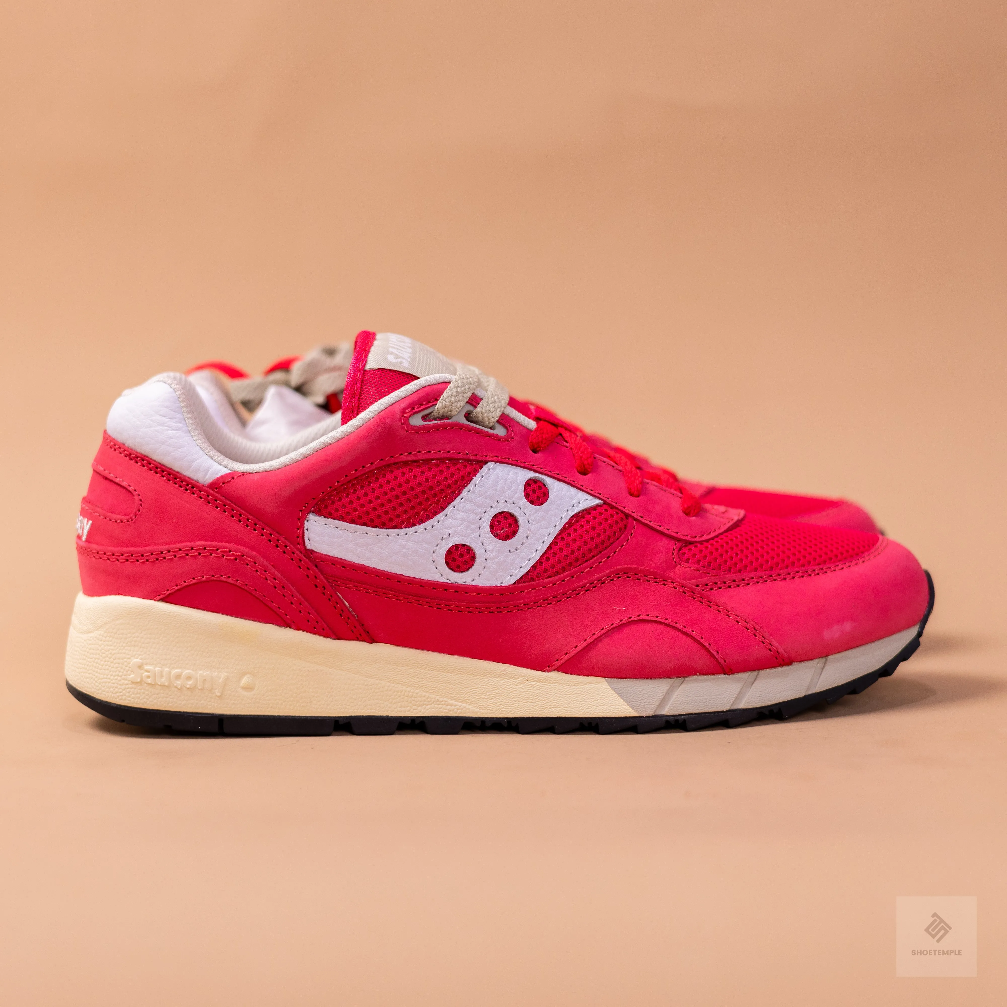 Saucony Shadow 6000 Sneaker