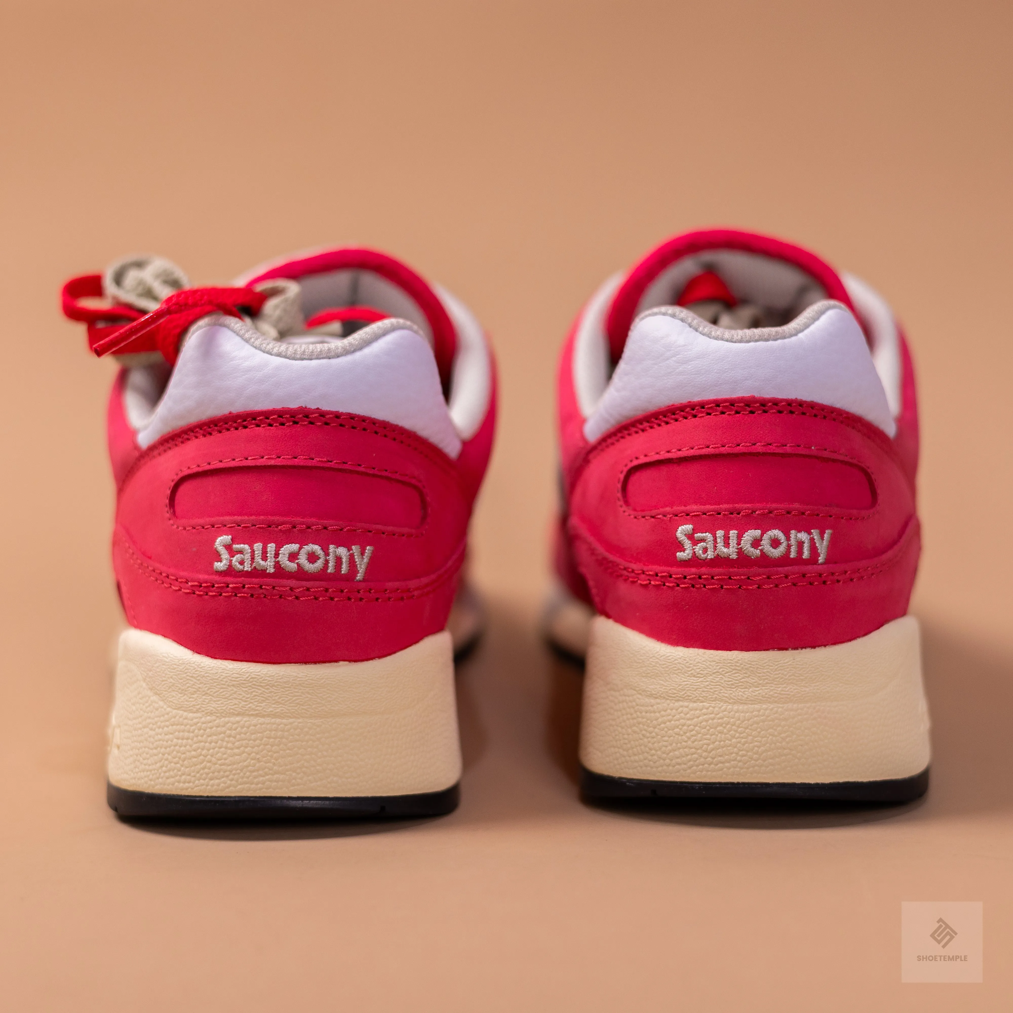 Saucony Shadow 6000 Sneaker