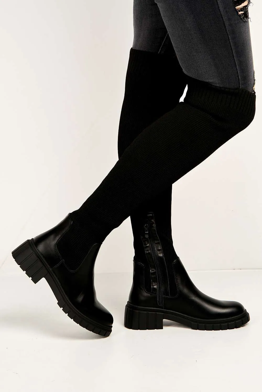 Udrisse Over The Knee Chunky Sock Boots in Black Knit