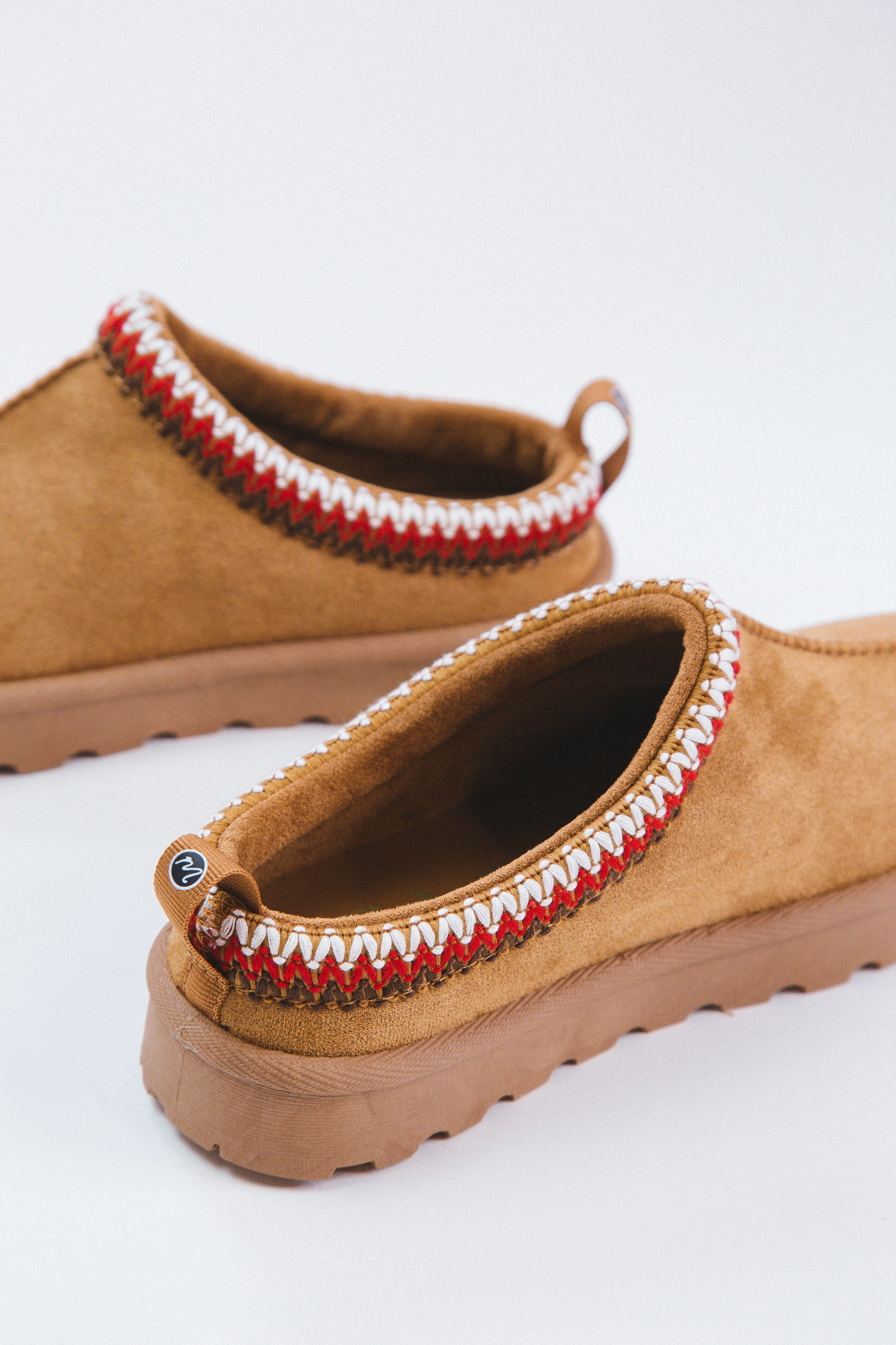 Zen Stitched Slippers, Cognac | Beach by Matisse